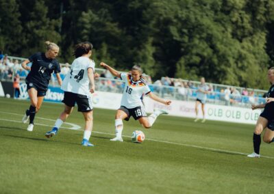 Paula Rintzner im DFB Dress ©Fotoofabrik, Alena Schumeckers